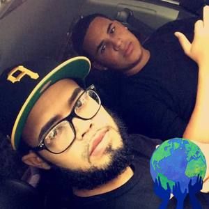 Meet your Posher, Raymond